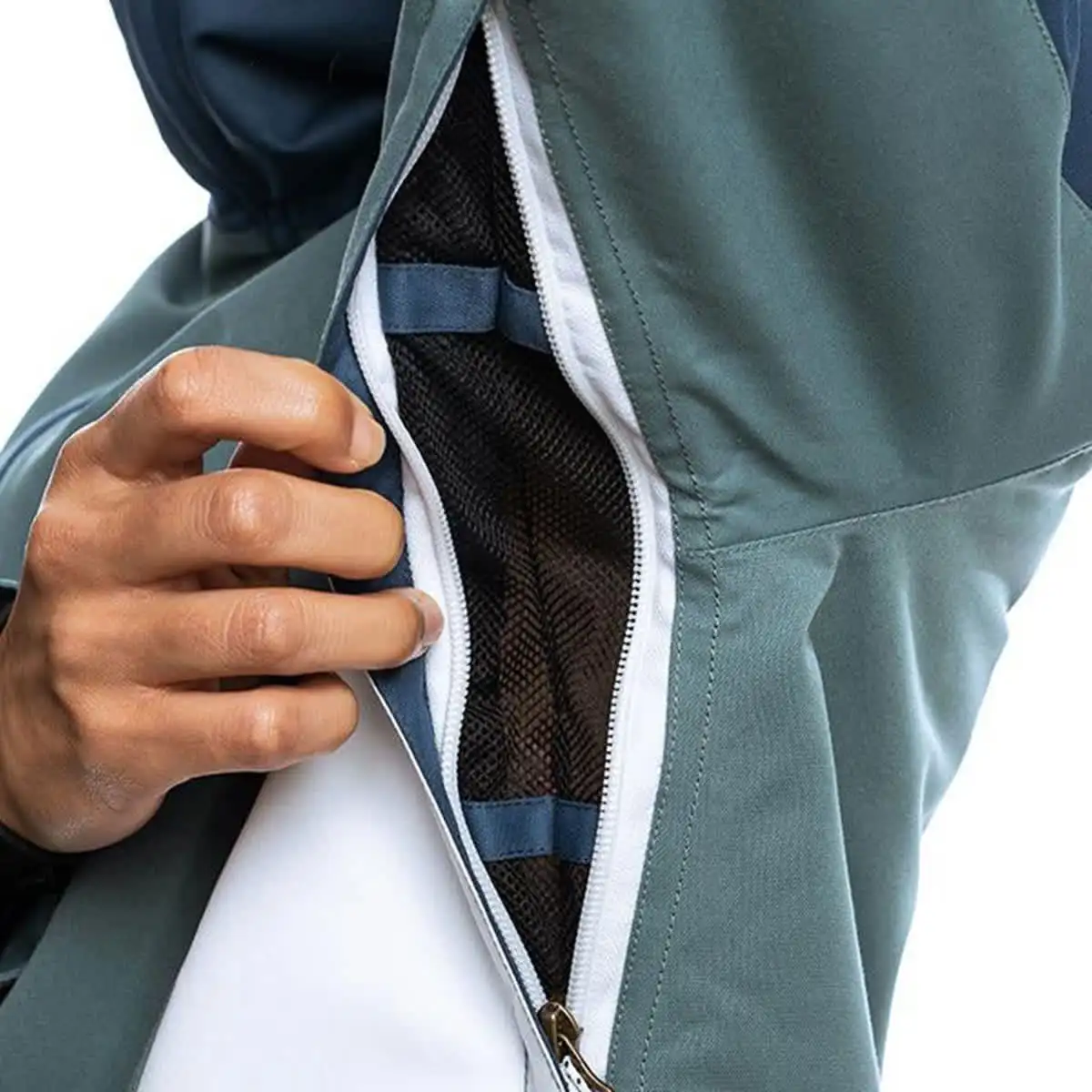 686 LIGHTBEAM INSULATED JACKET W GOBLIN BLUE CLRBLK 22 â Image 4